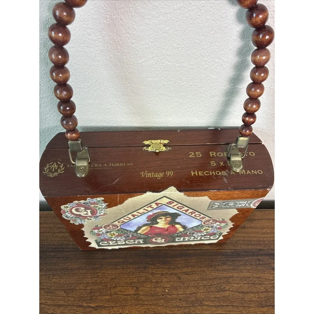 Vintage CESCA UNICO Cigar Box Purse Wooden Beaded Handle‎ Unique Old World 1990s
